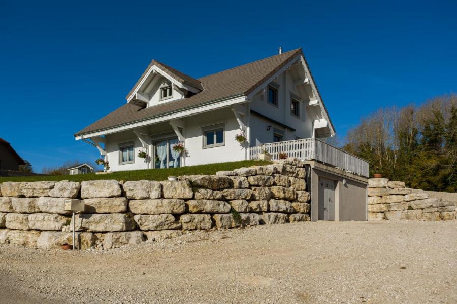 Maison bois à Valempoulières (39)