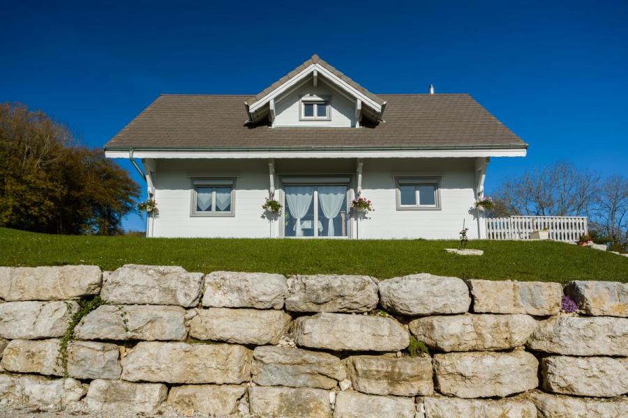 Maison bois à Valempoulières (39)