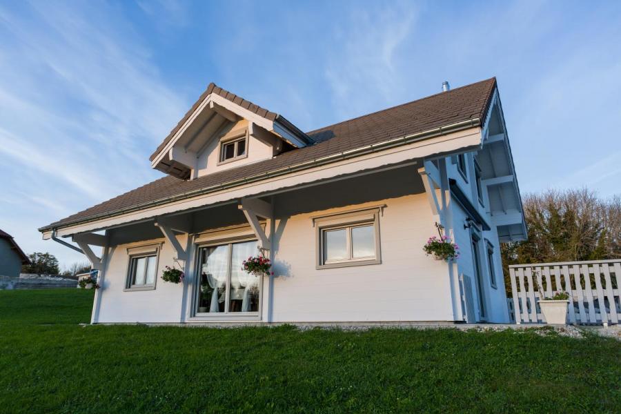 Maison bois à Valempoulières (39)