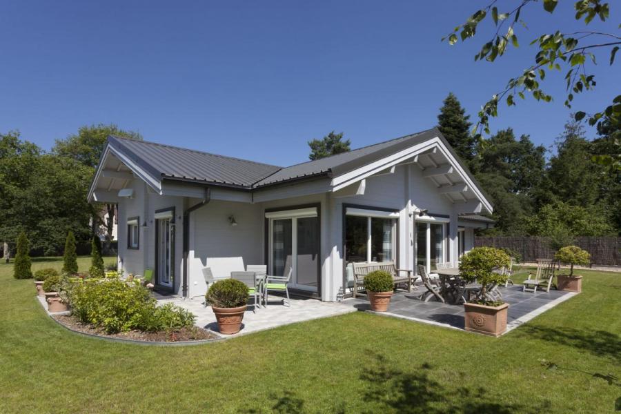 Maison bois à Bois le Roi (77)
